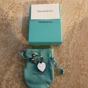 Vintage Authentic Tiffany & Co. Silver Heart Key Ring with Blue Pouch